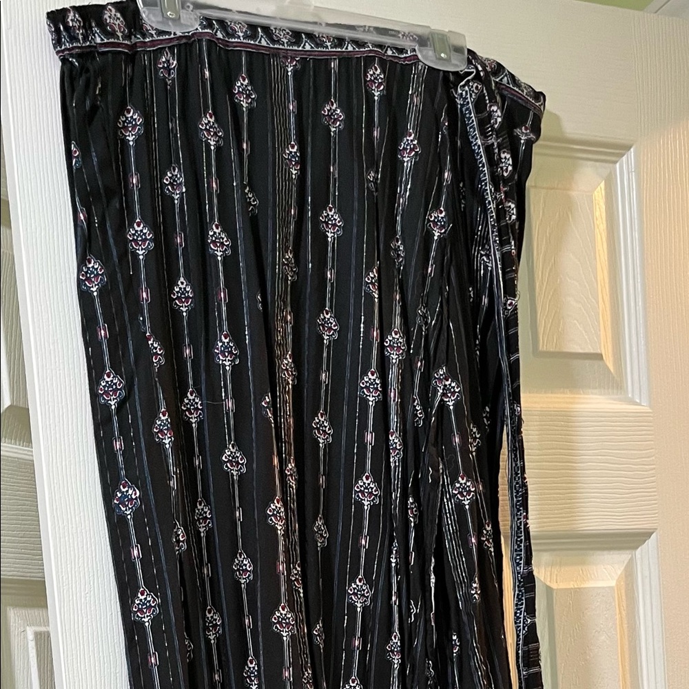 Long straight light Indian skirt, wrap around, Large